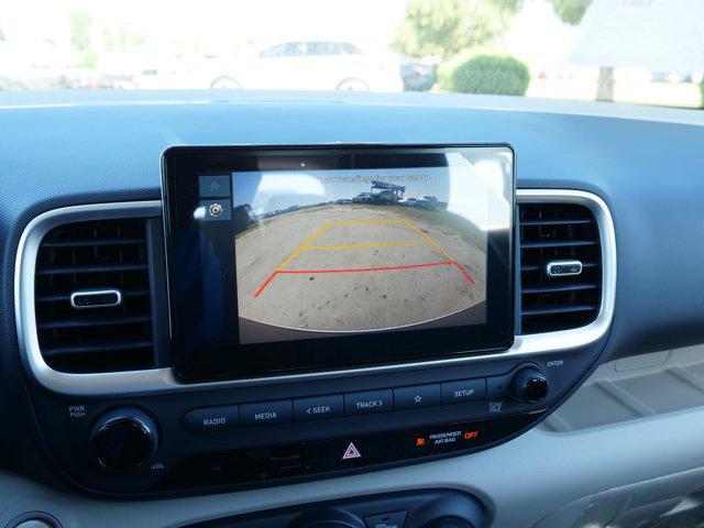 2026 Hyundai Venue SEL w/Two-Tone Roof