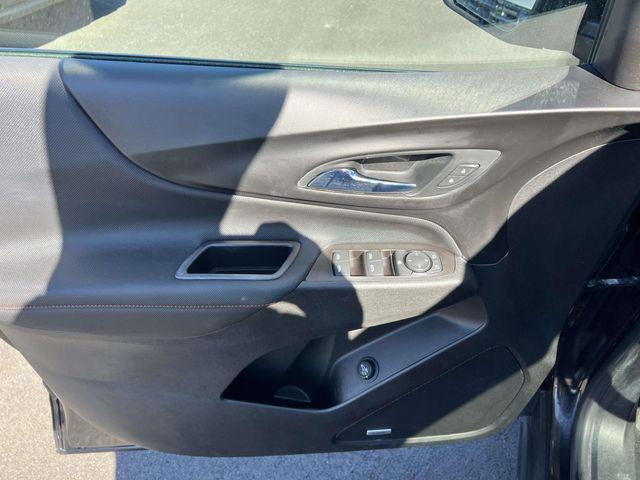 2022 Chevrolet Equinox FWD RS