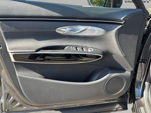 2026 Genesis GV70 2.5T