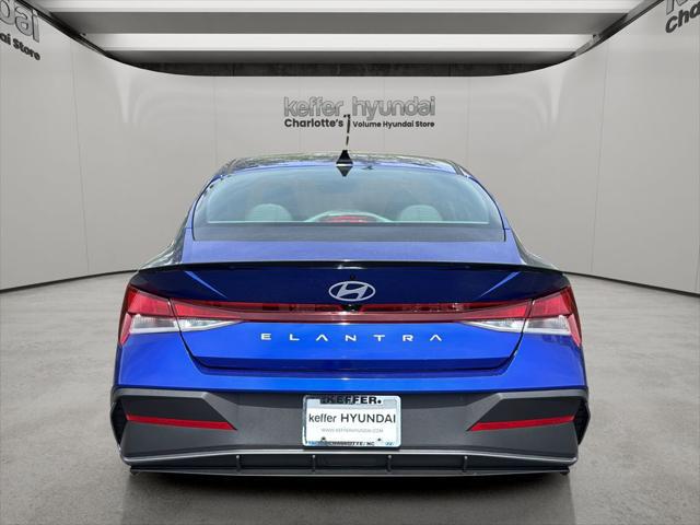 2025 Hyundai Elantra SEL Sport