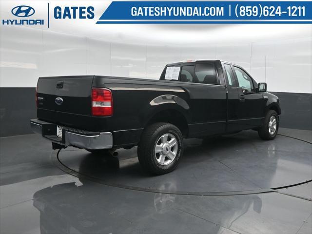 2004 Ford F-150 XLT