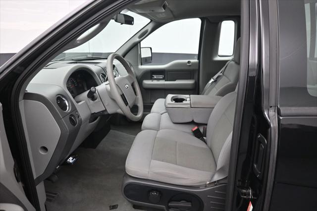 2004 Ford F-150 XLT