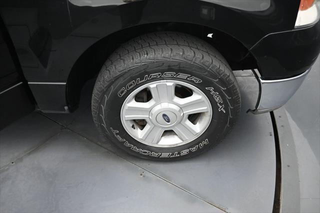 2004 Ford F-150 XLT