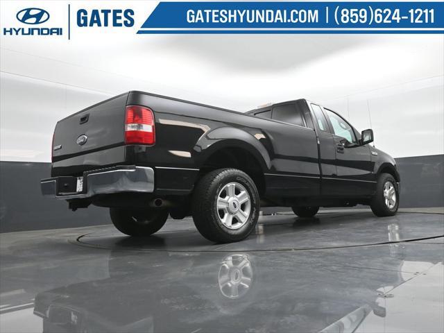 2004 Ford F-150 XLT