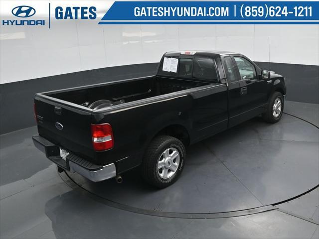 2004 Ford F-150 XLT