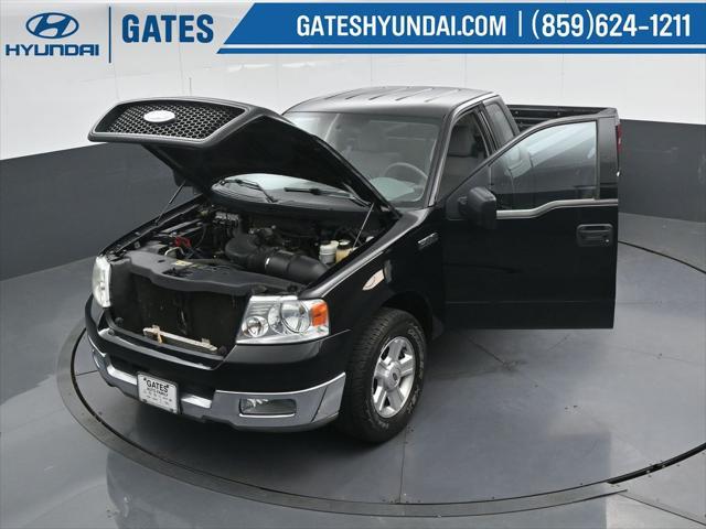 2004 Ford F-150 XLT