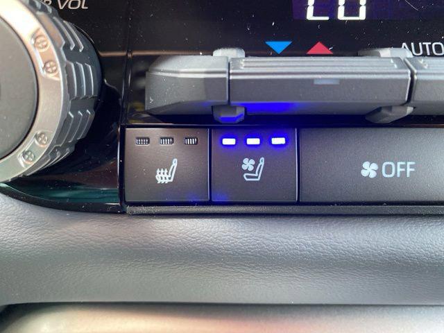2026 Toyota Tundra Platinum Hybrid CrewMax 5.5' Bed
