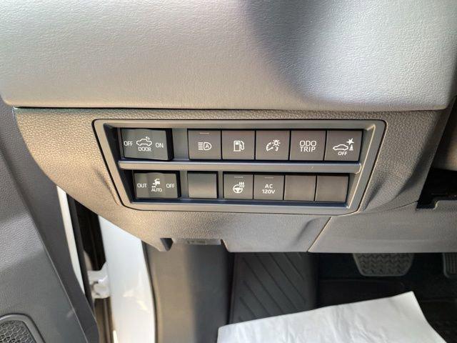 2026 Toyota Tundra Platinum Hybrid CrewMax 5.5' Bed