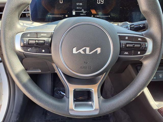 2025 Kia K5 LXS