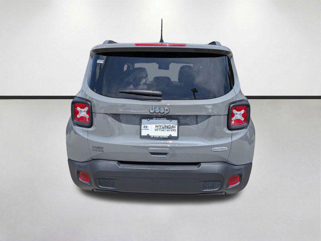 2021 Jeep Renegade Latitude FWD