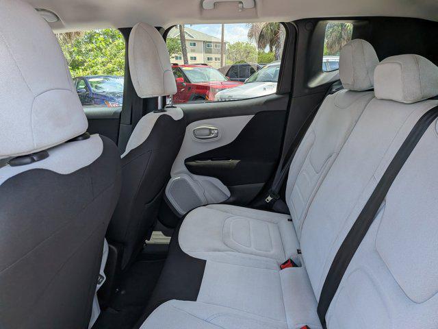 2021 Jeep Renegade Latitude FWD