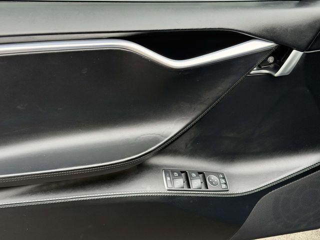 2016 Tesla Model S 90D