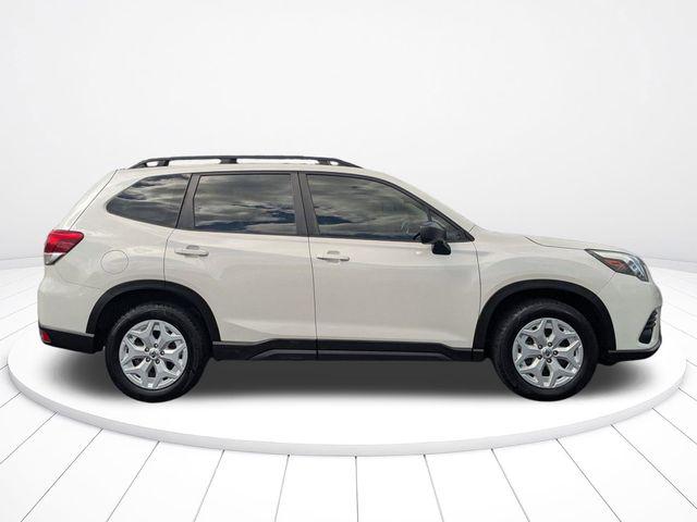 2023 Subaru Forester Base
