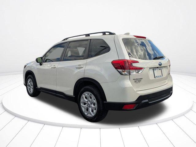 2023 Subaru Forester Base