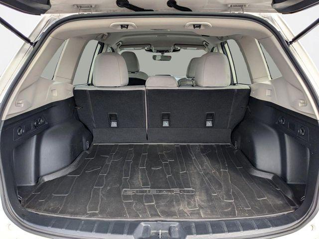2023 Subaru Forester Base