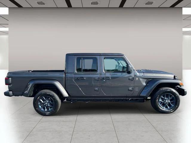 2026 Jeep Gladiator GLADIATOR 85TH ANNIVERSARY EDITION 4X4
