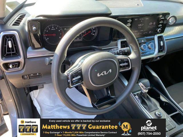 2023 Kia Sorento LX