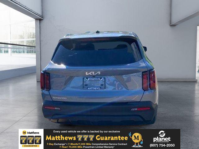 2023 Kia Sorento LX