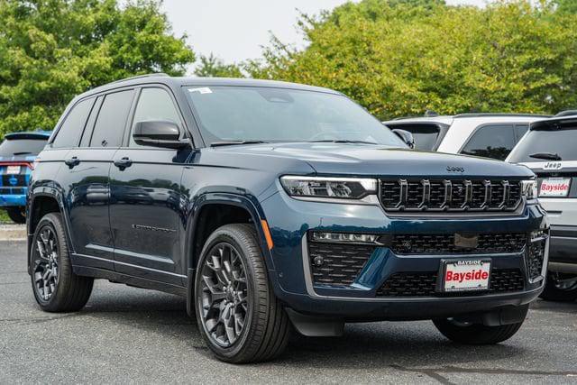 2026 Jeep Grand Cherokee GRAND CHEROKEE SUMMIT 4X4