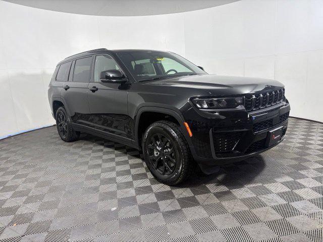 2026 Jeep Grand Cherokee L GRAND CHEROKEE L LAREDO ALTITUDE 4X4