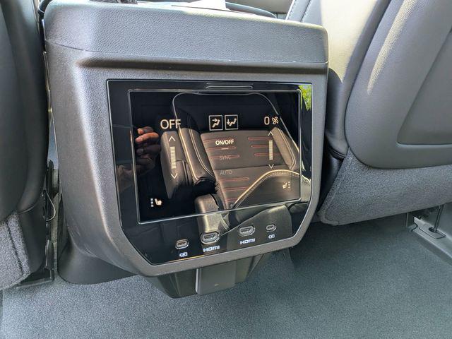 2026 GMC Yukon XL 4WD AT4 Ultimate
