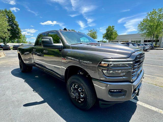 2026 Ram 3500 Laramie Crew Cab 4x4 8' Box