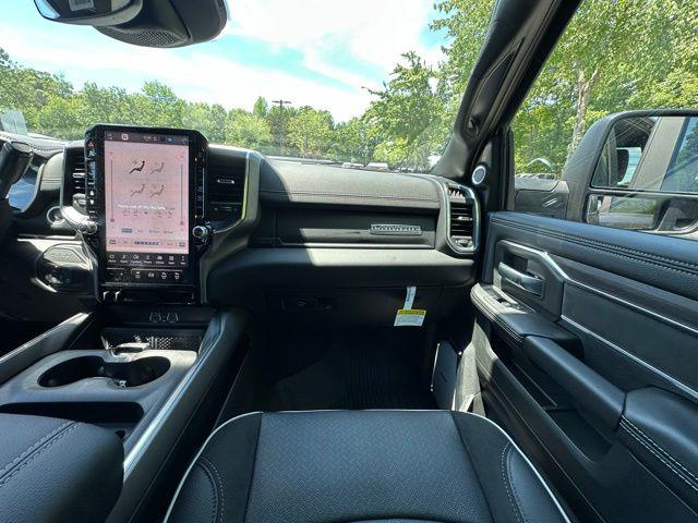 2026 Ram 3500 Laramie Crew Cab 4x4 8' Box
