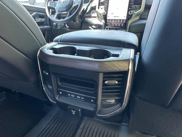 2026 Ram 3500 Laramie Crew Cab 4x4 8' Box