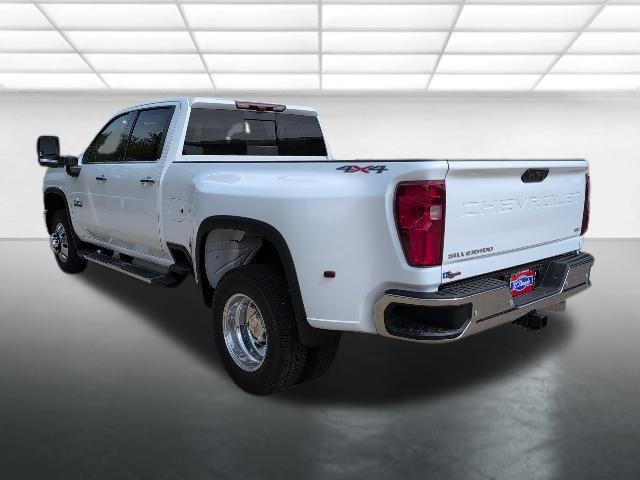 2026 Chevrolet Silverado 3500HD Crew Cab, Long Bed, LTZ Dual Rear Wheel, RWD