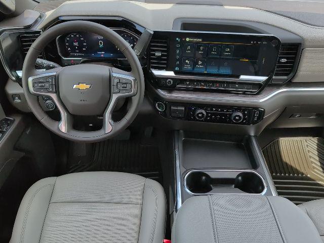 2026 Chevrolet Silverado 3500HD Crew Cab, Long Bed, LTZ Dual Rear Wheel, RWD