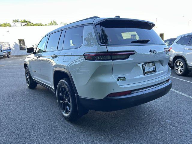 2026 Jeep Grand Cherokee Altitude 4x4