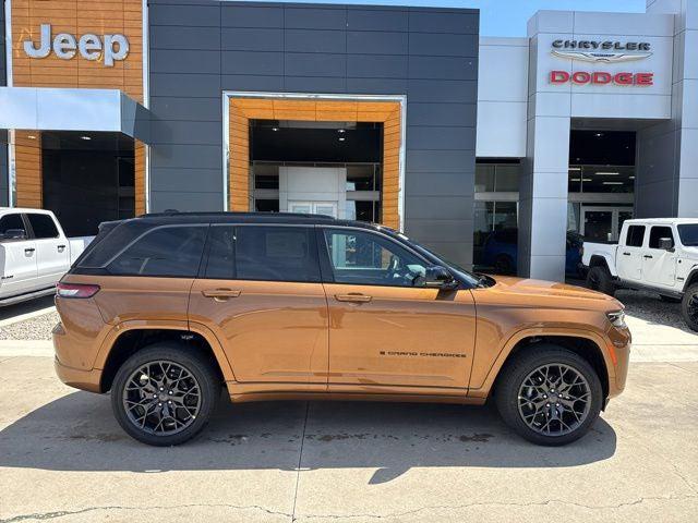2026 Jeep Grand Cherokee Summit 4x4