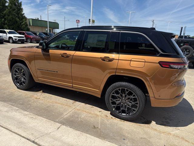 2026 Jeep Grand Cherokee Summit 4x4