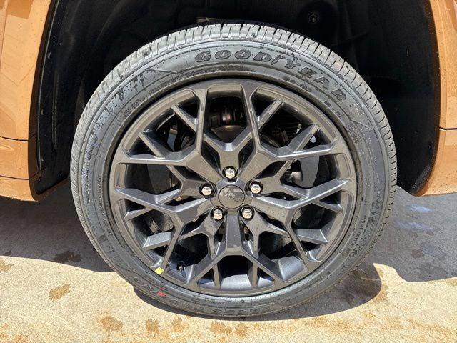 2026 Jeep Grand Cherokee Summit 4x4