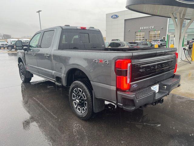 2026 Ford F-350 Platinum