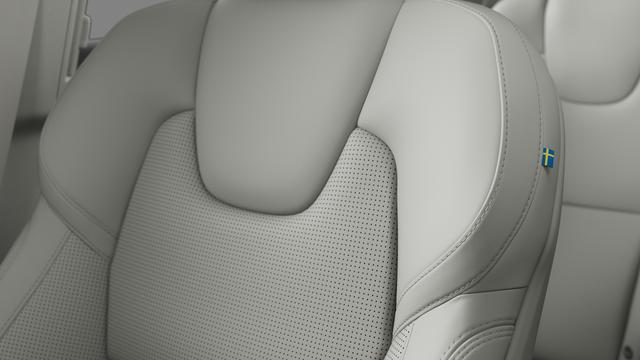 2026 Volvo XC90 Plug-In Hybrid Ultra, T8 AWD, Electric/Gasoline, Bright, 7 Seats