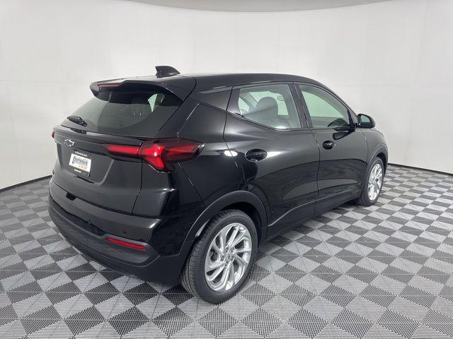 2027 Chevrolet Bolt LT FWD