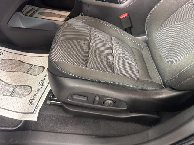 2027 Chevrolet Bolt LT FWD