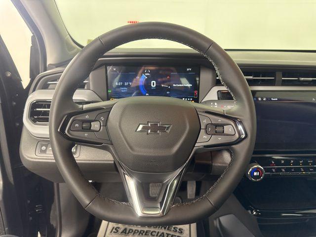 2027 Chevrolet Bolt LT FWD
