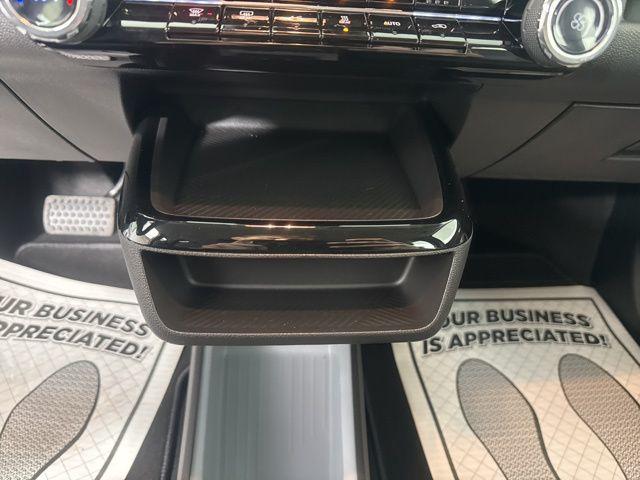 2027 Chevrolet Bolt LT FWD