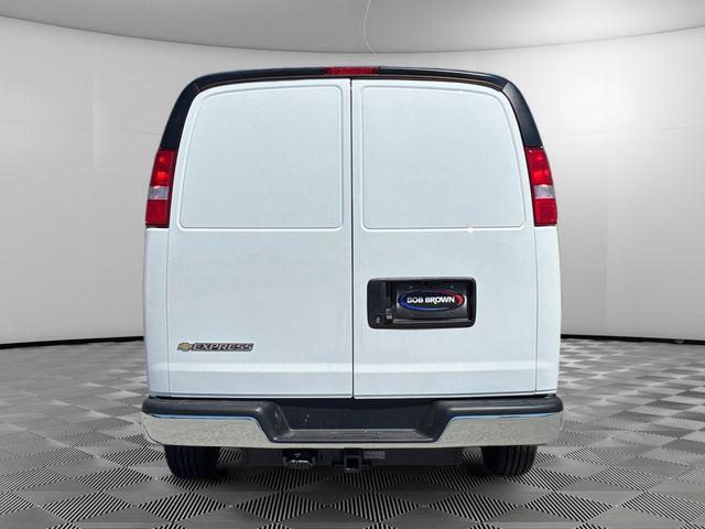 2026 Chevrolet Express Cargo Van 2500 Regular Wheelbase, WT, RWD
