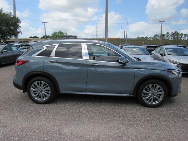2023 INFINITI QX50 LUXE