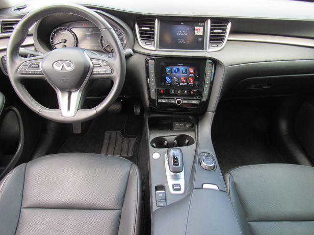 2023 INFINITI QX50 LUXE