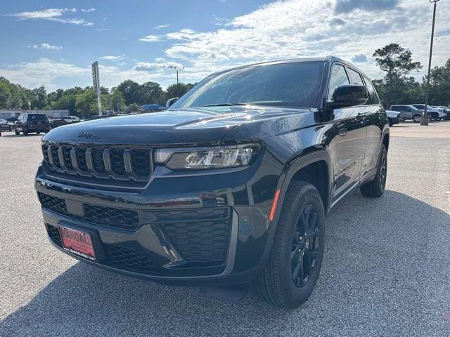 2026 Jeep Grand Cherokee Altitude 4x4