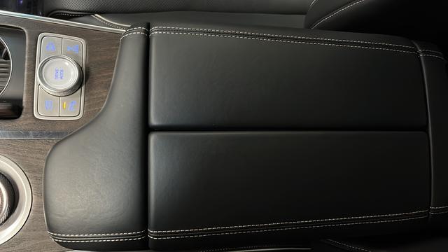 2024 Genesis GV80 3.5T Prestige Signature AWD