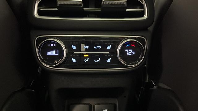 2024 Genesis GV80 3.5T Prestige Signature AWD