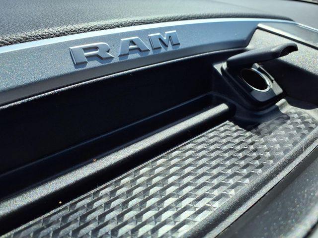 2021 Ram 1500 Lone Star Crew Cab 4x4 5'7" Box
