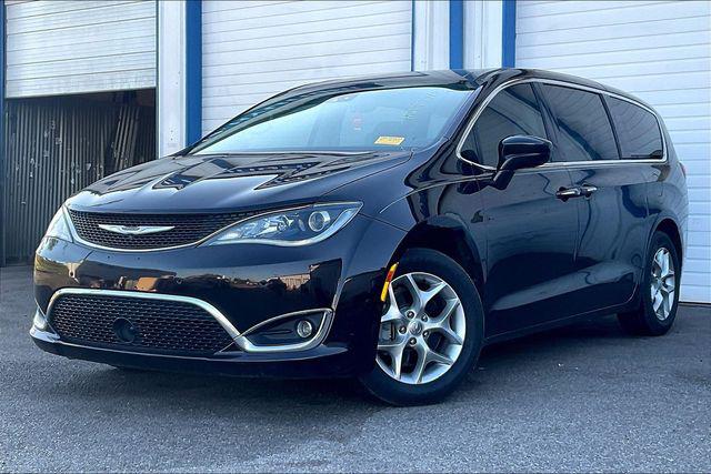 Used 2019 Chrysler Pacifica For Sale in OLIVE BRANCH, MS