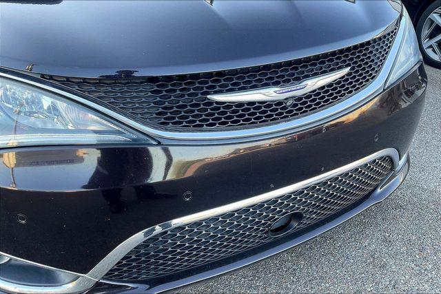 Used 2019 Chrysler Pacifica For Sale in OLIVE BRANCH, MS