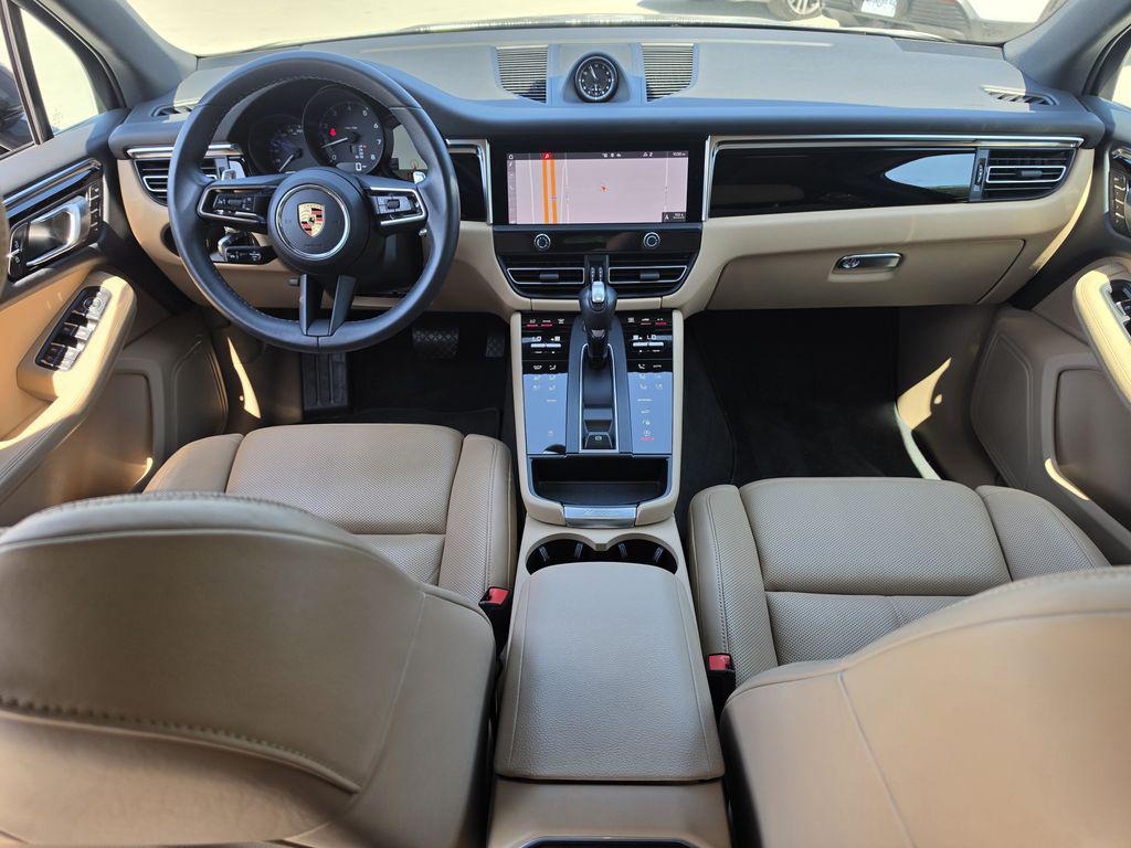 2023 Porsche Macan - Photo 9